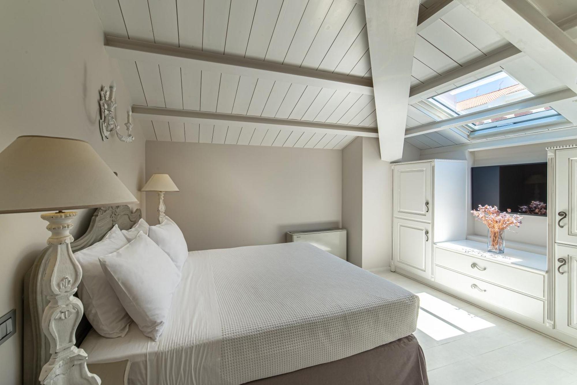 Micra Anglia Boutique Hotel & Spa Andros Town Exterior foto