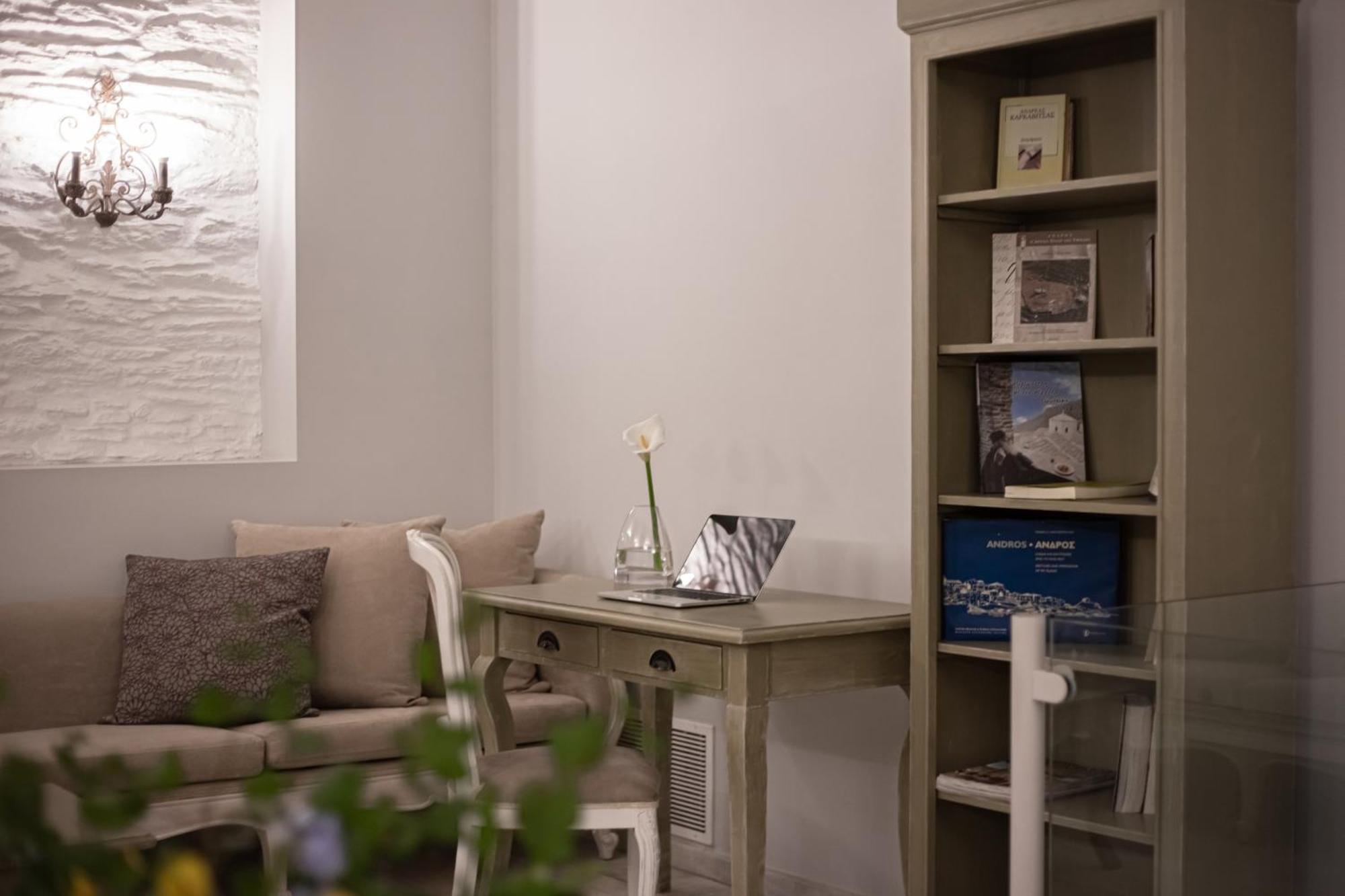 Micra Anglia Boutique Hotel & Spa Andros Town Exterior foto